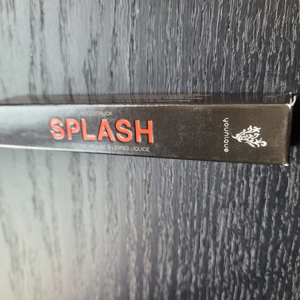 Younique Splash Liquid Lipstick - Smashing